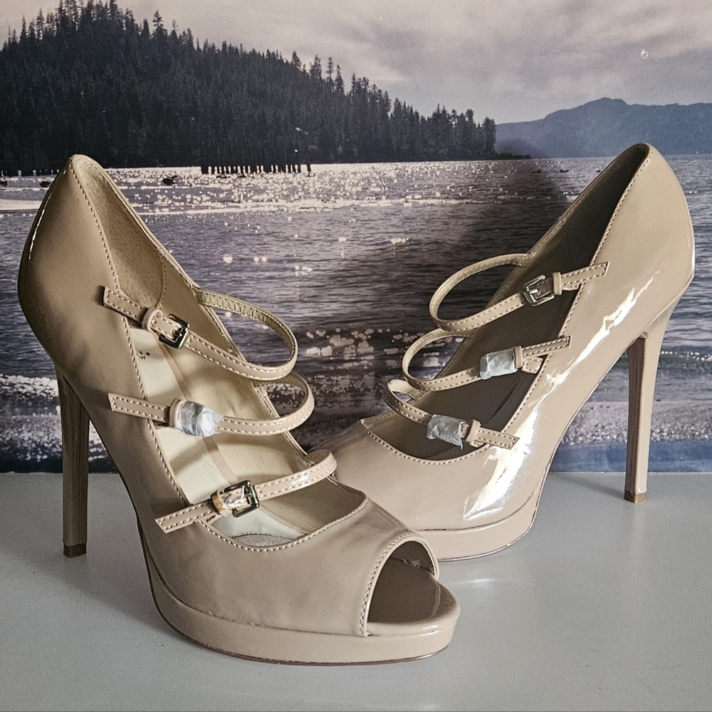 NWOT Signature Patent Leather Heels